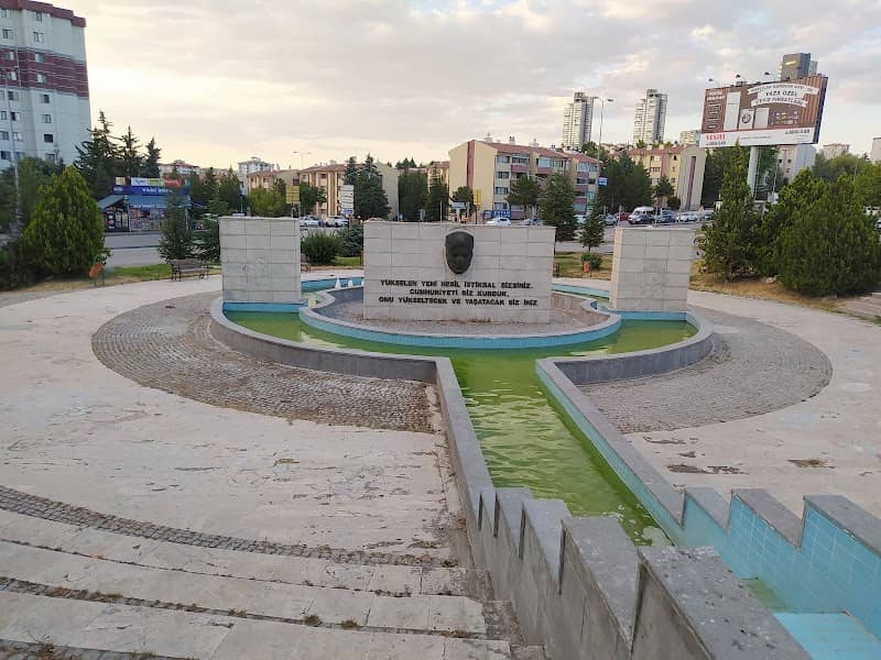 Cumhuriyet Parkı - Image 1