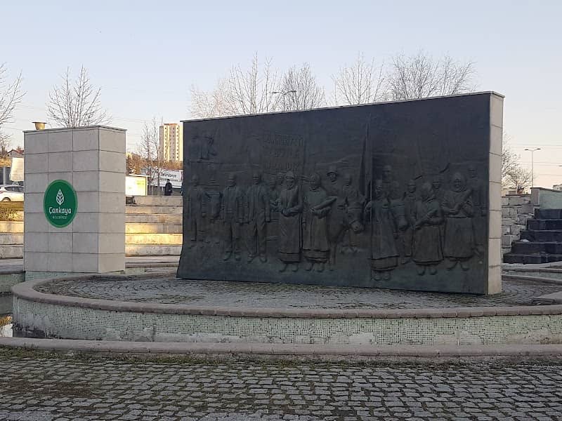 Cumhuriyet Parkı - Image 2