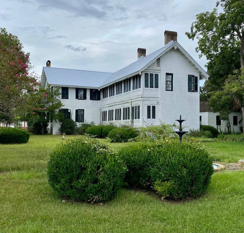Bluff Hall - Image 2