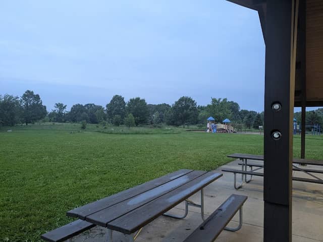 Lake Elmo Park Reserve South Pavilion - Image 2