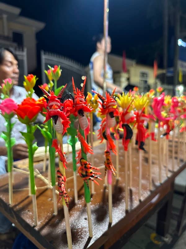 Hai Ba Trung walking street - Image 1