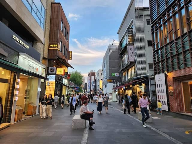 Insadong-gil Street - Image 3