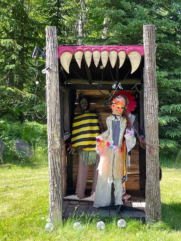 HerbsterZombieShack - Image 2