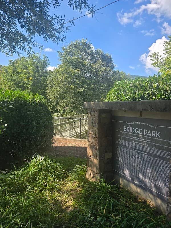 Bridge Park - Image 2