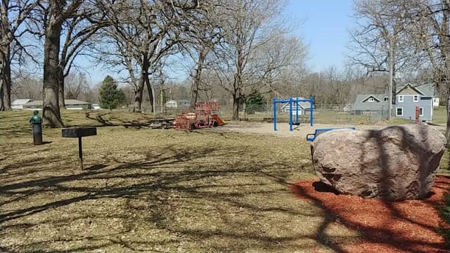 Oak Park - Image 1