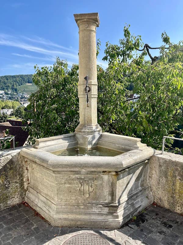 Fontaine d'eau potable - Image 1