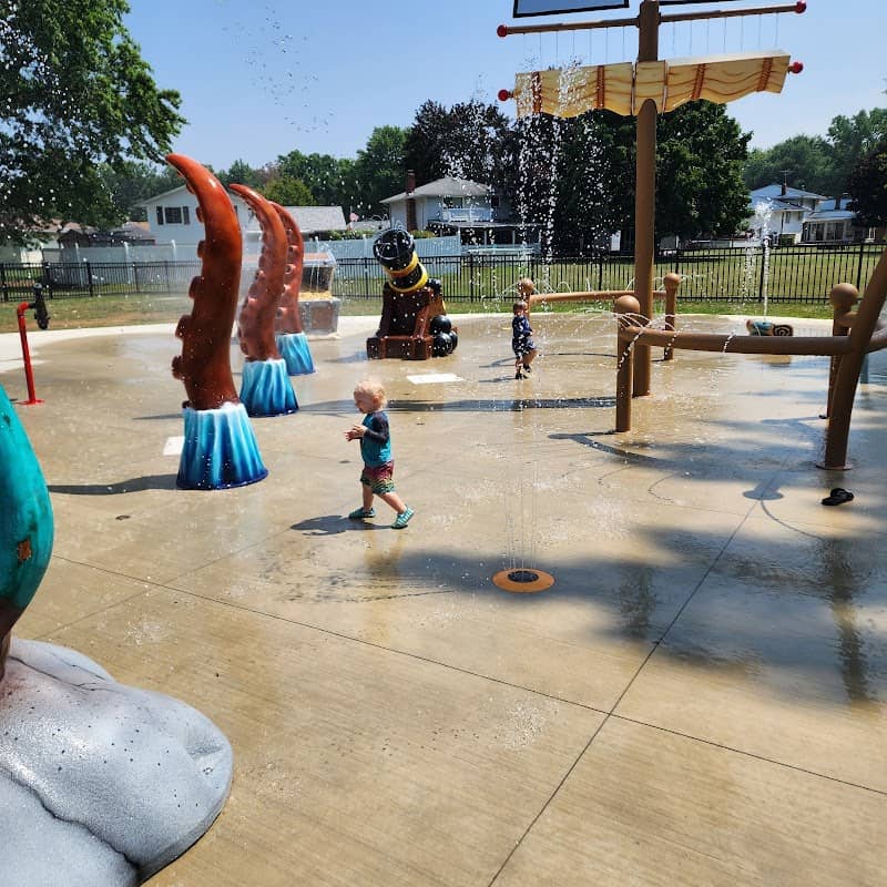 Surfside Park - Image 1