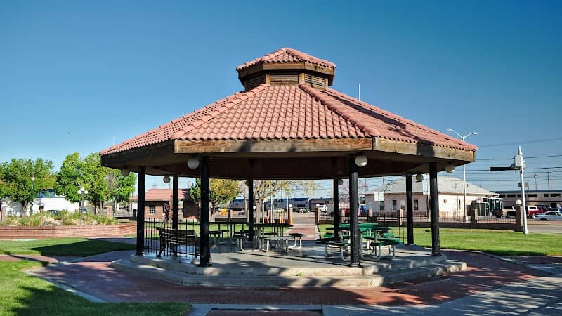 Santa Fe Plaza - Image 2
