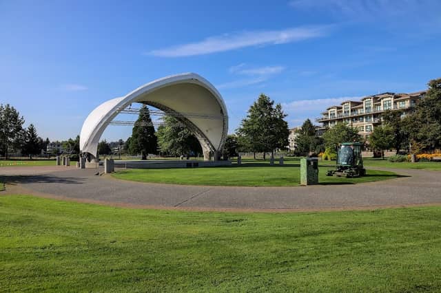 Douglas Park - Image 2