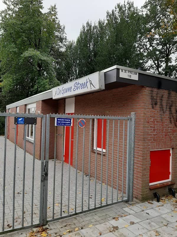 Dog Playground Oranjewijk - Image 2