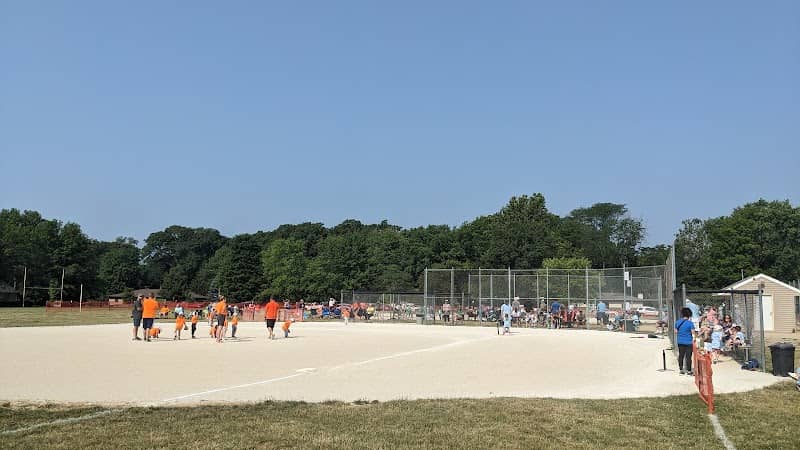 13 Acres Park - Image 1