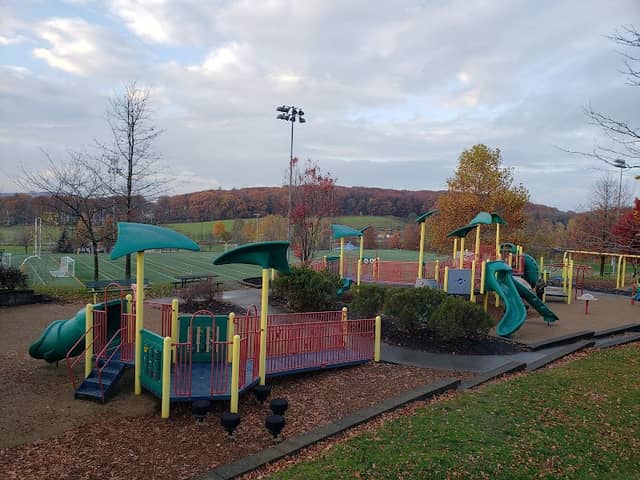 Hillside Park - Image 2