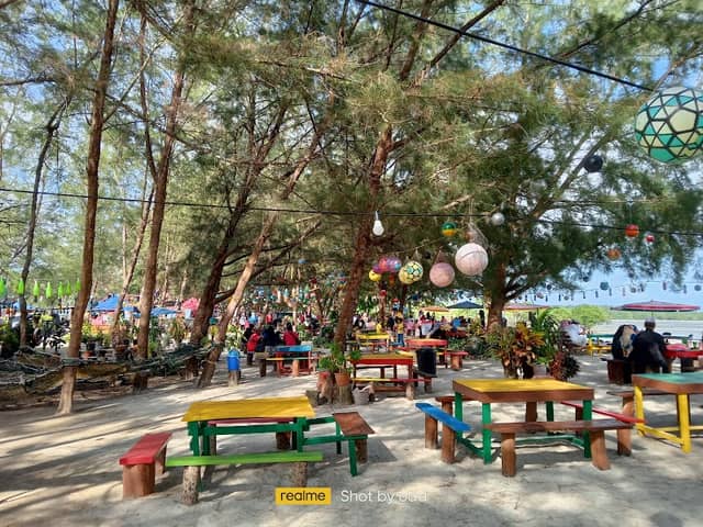 Pantai Manis Tanjung Sedili - Image 1