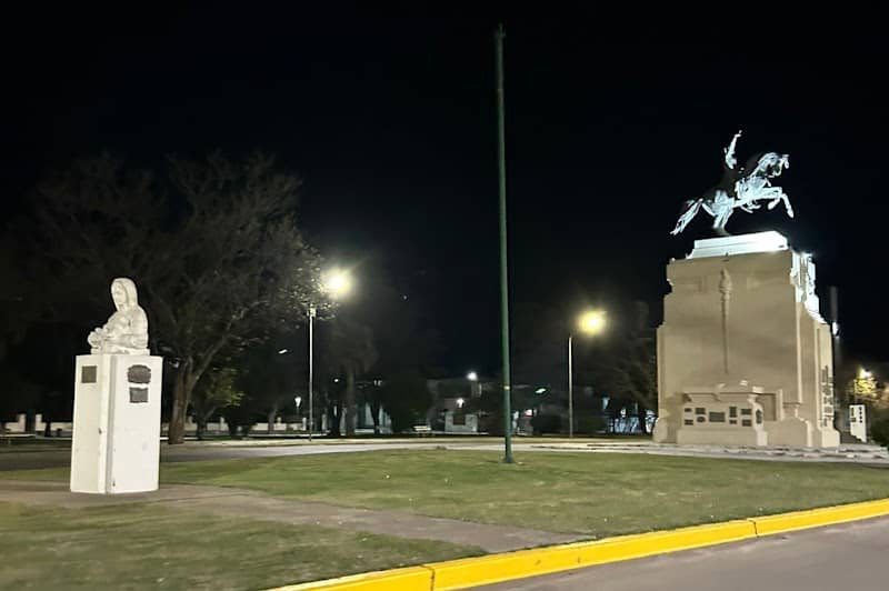 Plaza Gral. San Martín - Image 1