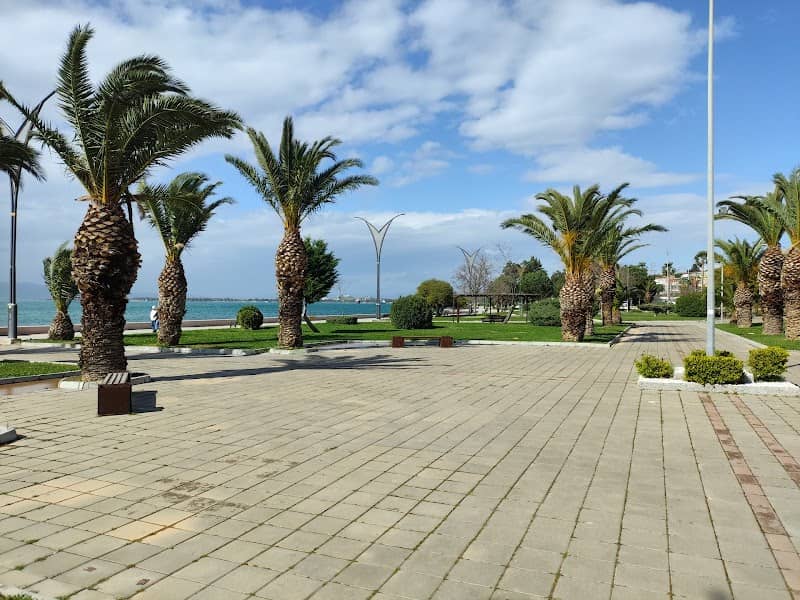 Uğur Mumcu Parkı - Image 1
