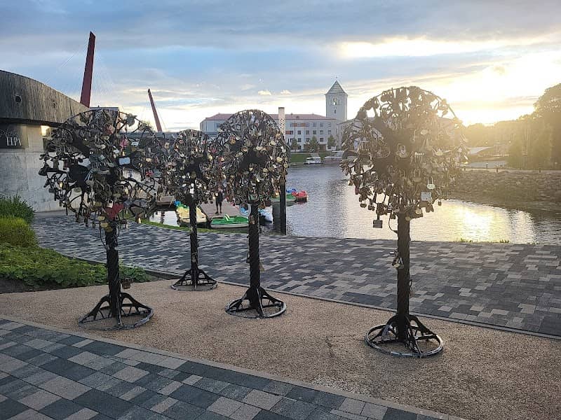 Tree of love - Image 2