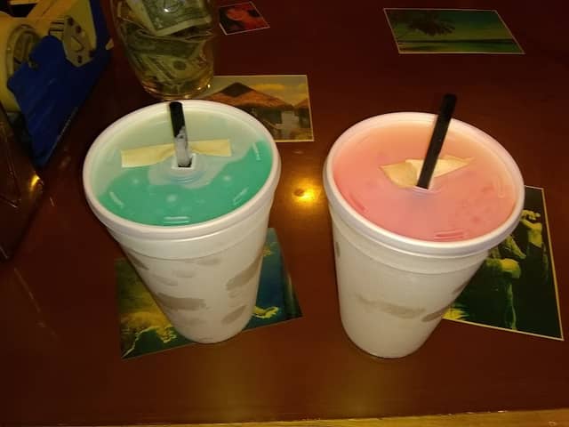 Castaway's Tropical Daiquiris - Image 2
