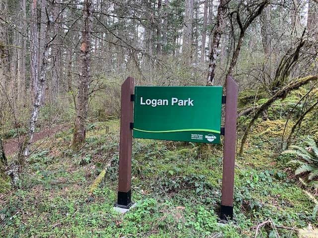 Logan Park - Image 2