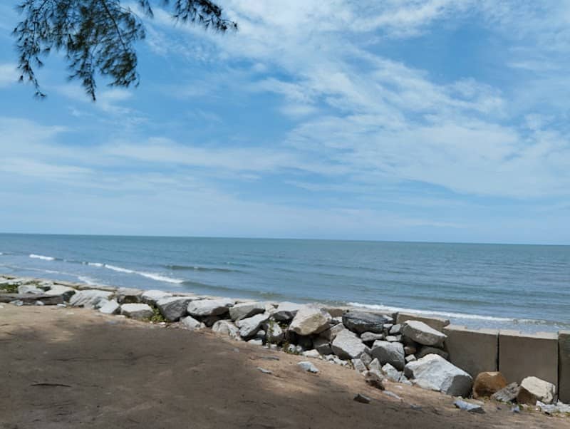 Pantai Irama - Image 1