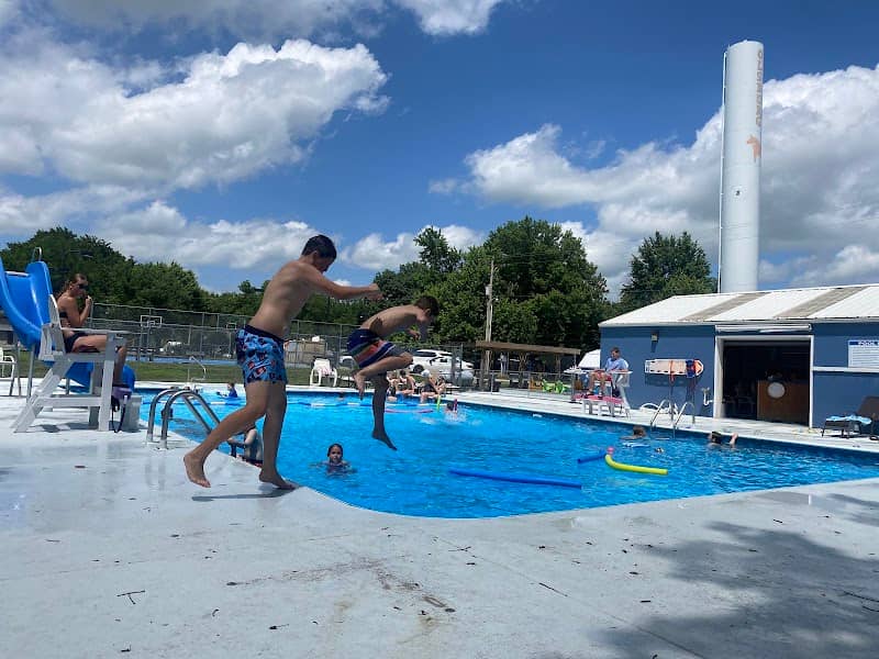 Olsburg Community Swimming Pool - Image 1