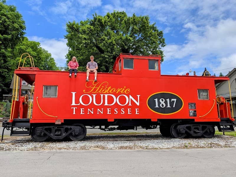 Downtown Loudon - Image 1