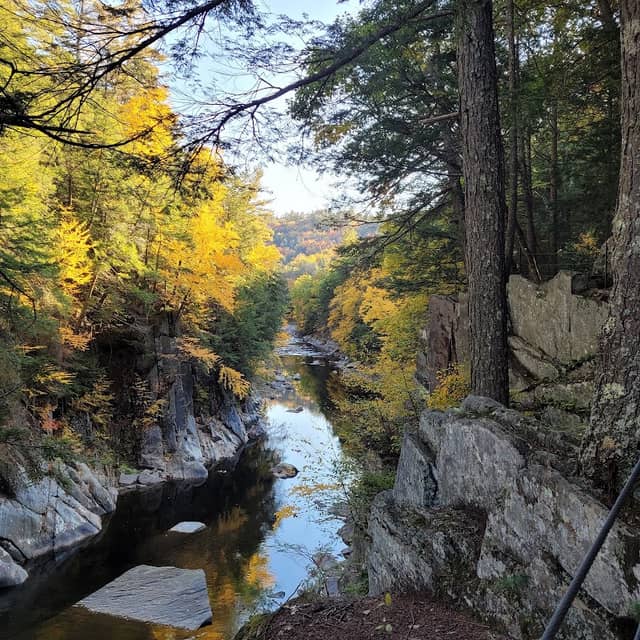 Chesterfield Gorge - Image 1