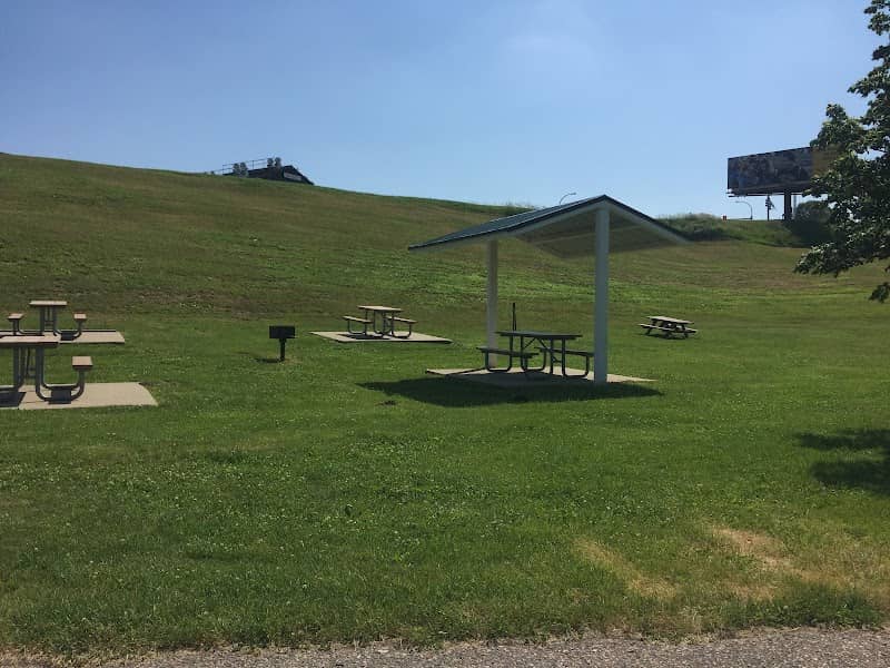 Sertoma Park - Image 1