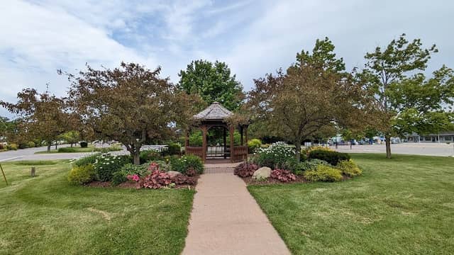Park - Image 1