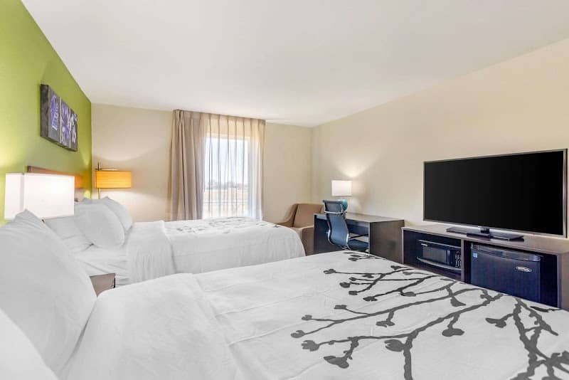 Sleep Inn & Suites Gallatin - Nashville Metro - Image 3