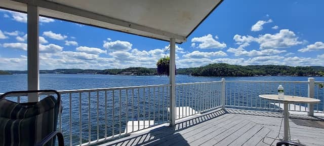 Lake OF The Ozarks - Image 1