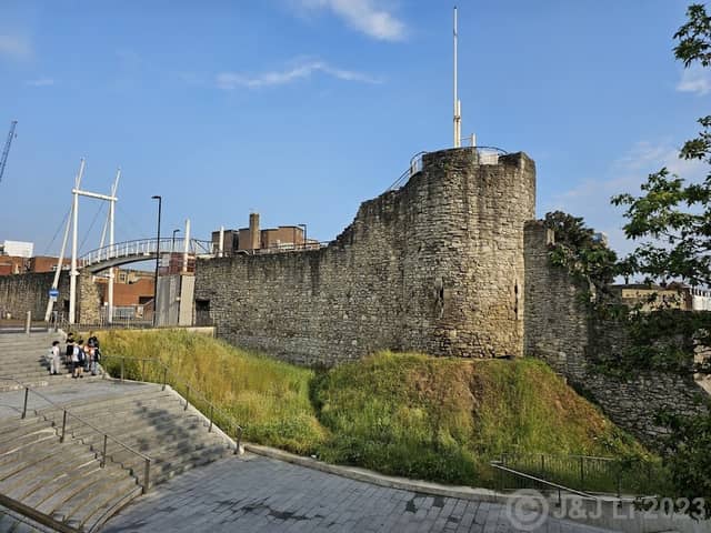 Arundel Tower - Image 1