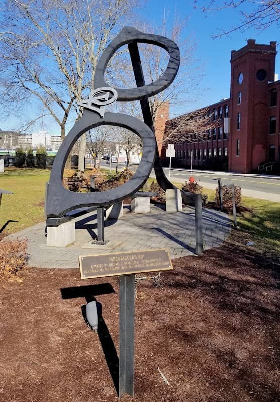 Southbridge Town Common - Image 1