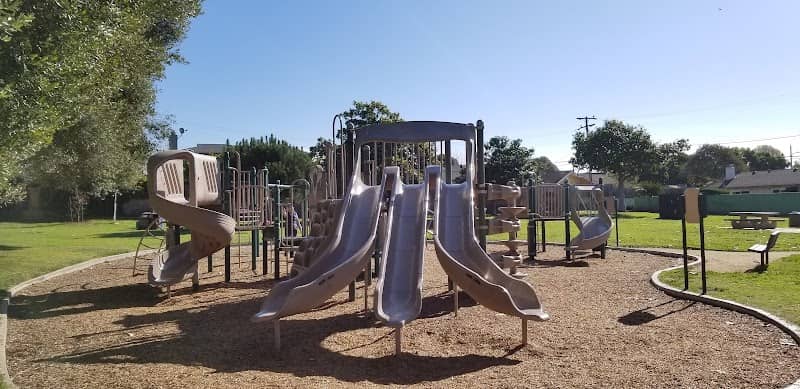 El Carro Park - Image 2
