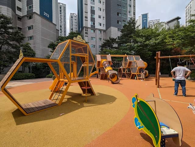 Teduri Children's Park - Image 1