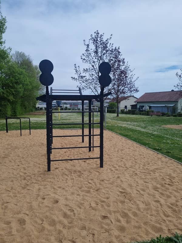 Calisthenics Park - Image 1