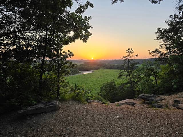 Frenchman's Bluff - Image 1