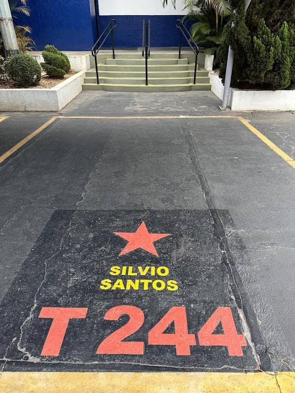 Vaga de Silvio Santos (Estacionamento) - Image 2