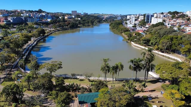 Lake Taboao - Image 1