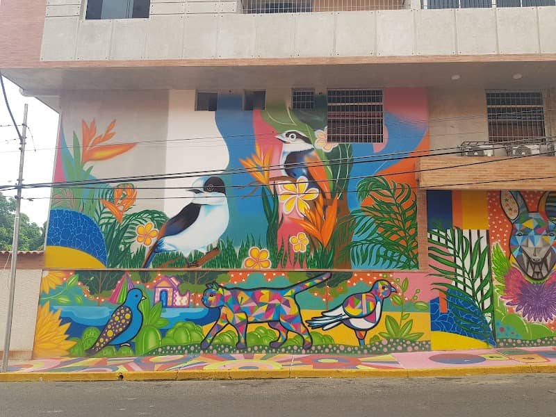 Mural Colorido - Image 1