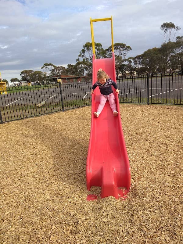 Victoria Park - Image 1