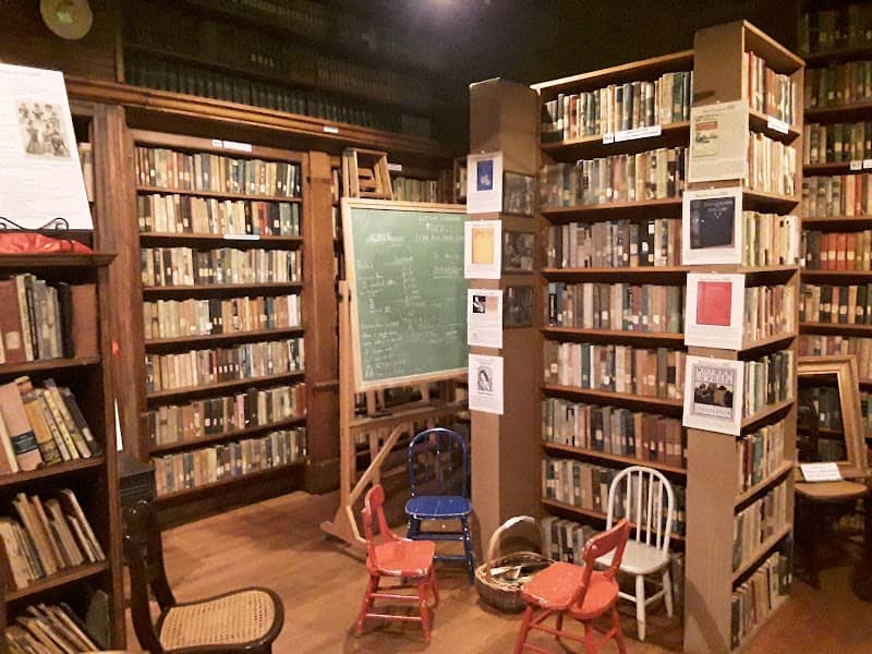 Vienna’s Historic Original 1897 Library - Image 2