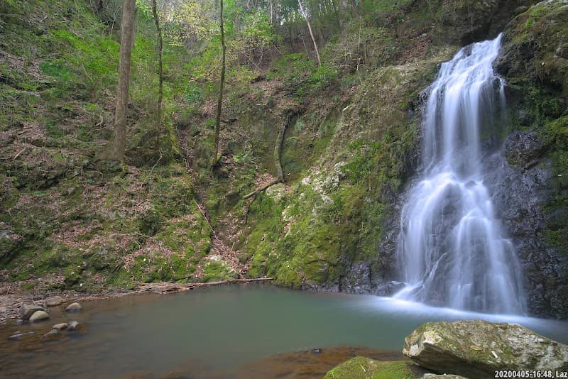 Chiarai waterfall - Image 1