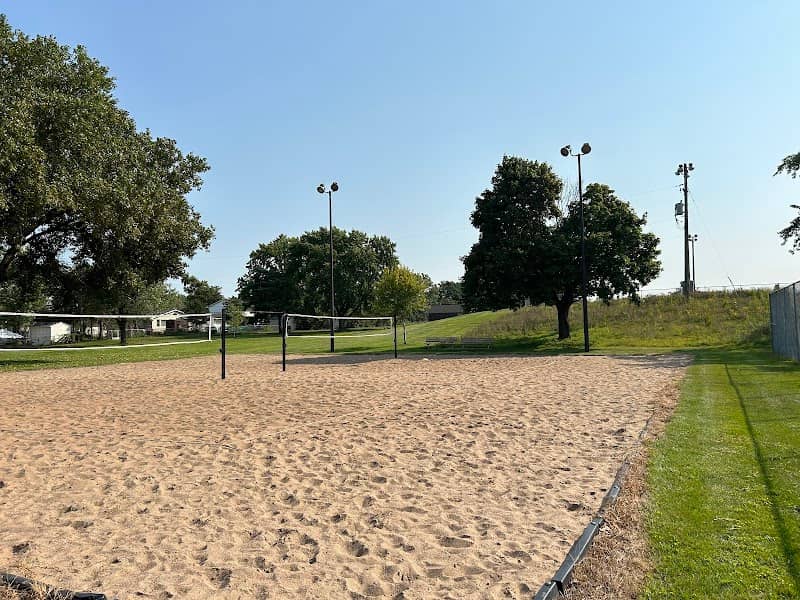 Commons Park - Image 2