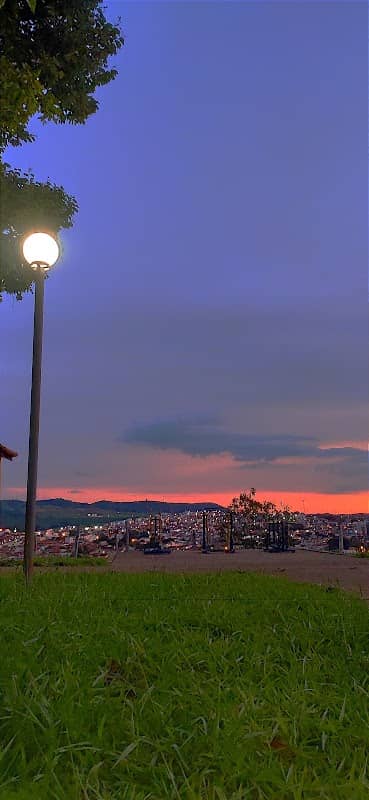 Praça - Image 1