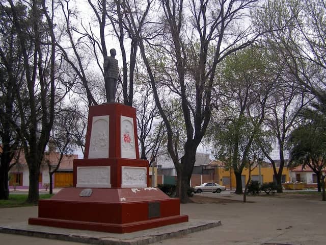Plaza Pico - Image 1