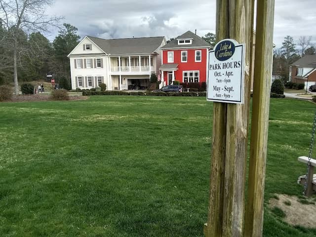 Harborside Circle Park and Swings - Image 1
