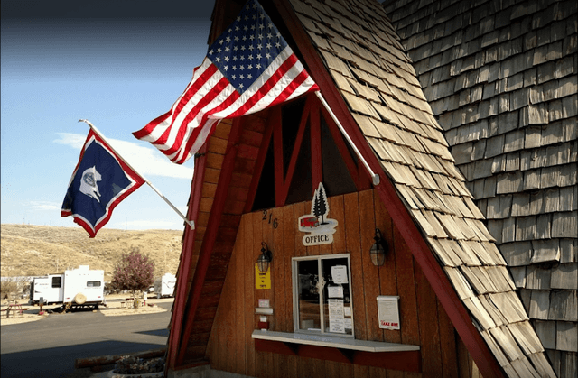 Riverside RV Park - Image 1