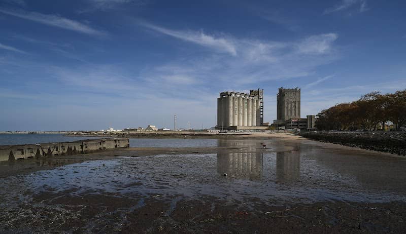 Raporal - Lifestock Abandoned Food Silos - Image 3