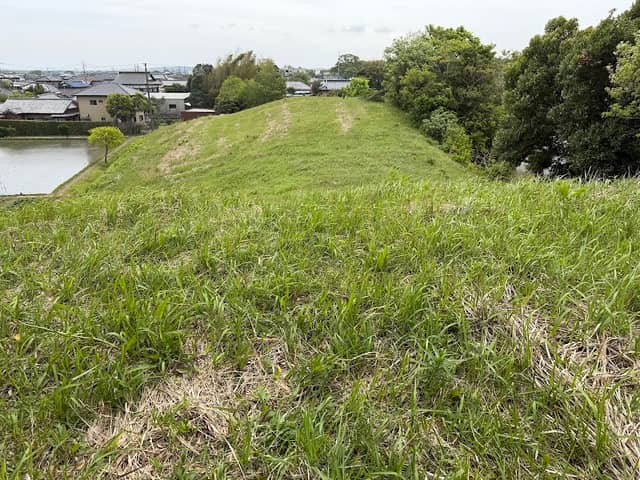 Sannowakeme Otsukayama Tumulus - Image 1