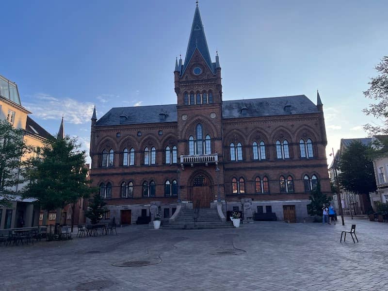 Brunnen Rathaus - Image 1